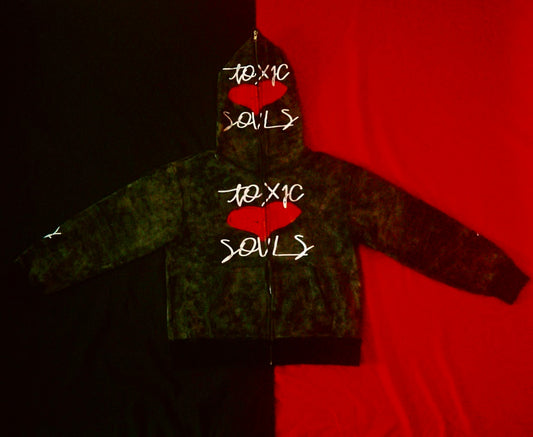 𝚂𝚝𝚊𝚒𝚗𝚎𝚍 𝙷𝚎𝚊𝚛𝚝𝚜 𝟷 𝙾𝚏 𝟷 𝚉𝚒𝚙 𝚄𝚙 𝙷𝚘𝚘𝚍𝚒𝚎 (𝚂𝙼𝙰𝙻𝙻)